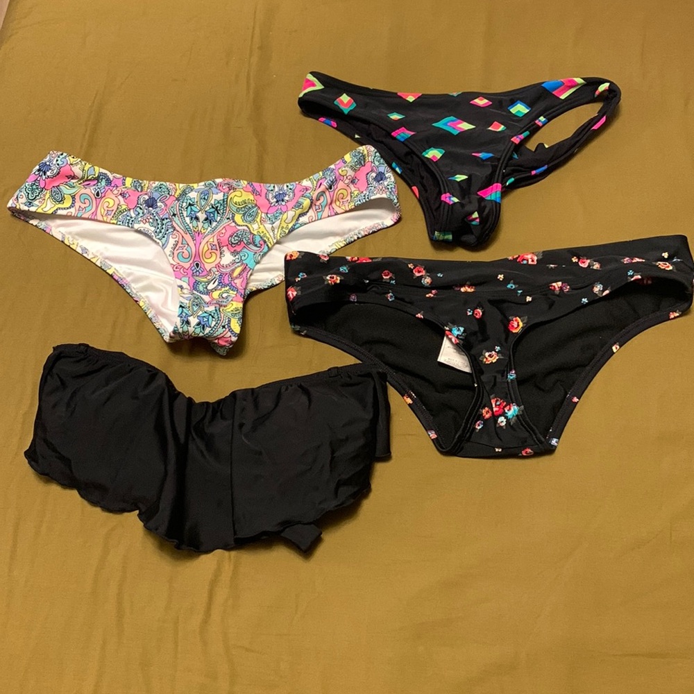 Roxy O’Neil and Victoria Secret bundle